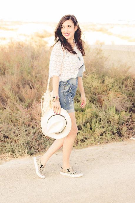 La Fille Sur Le Pont