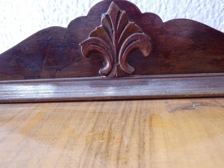 Mesita de noche azul