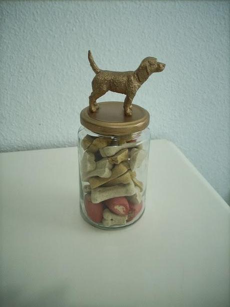 DIY Bote para galletas de mascota