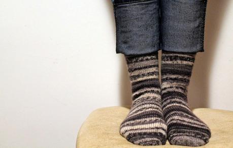 2143.- Patrones de punto: aprende a tejer calcetines