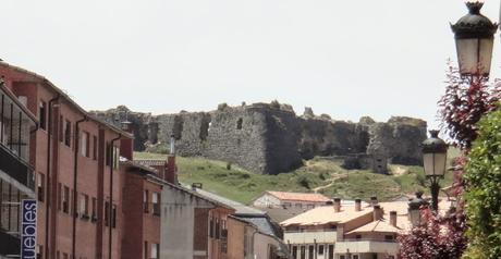 LA FORTALEZA ABALUARTADA DE SAN LEONARDO: CAPRICHO CONSTR...