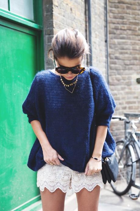 Lace_Shorts-Lace_Up_Sandals-Blue_Jumper-Outfit-3