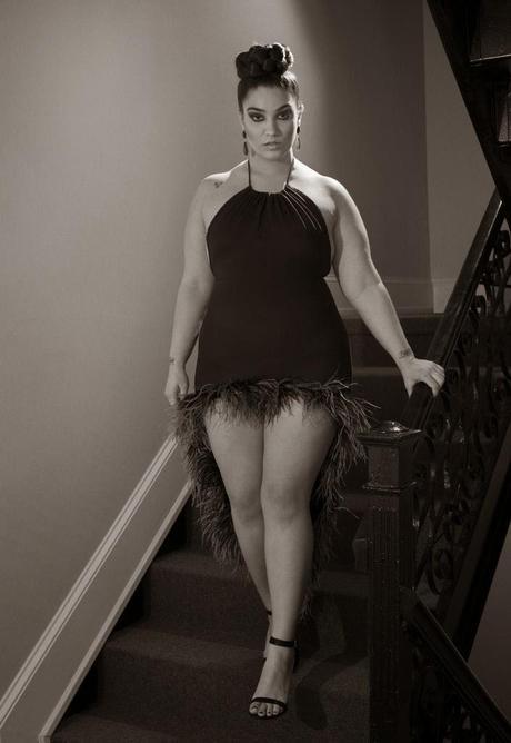 Nadia Aboulhosn - Las curvas de tu autoestima