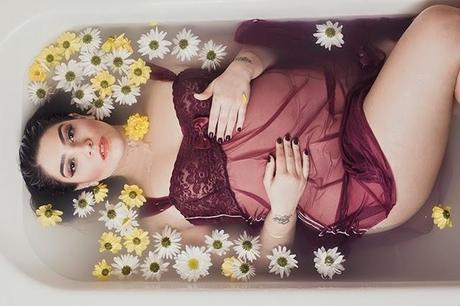 Nadia Aboulhosn, Calendar, women, curvy women, fashion, selfworth ,Patty Arata Blog