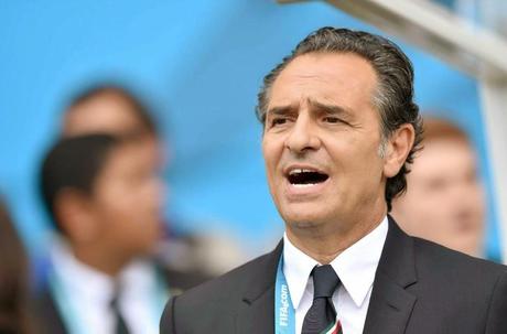 Prandelli renuncia de la selección