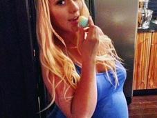 Christina Aguilera luce barriga avanzado estado gestación