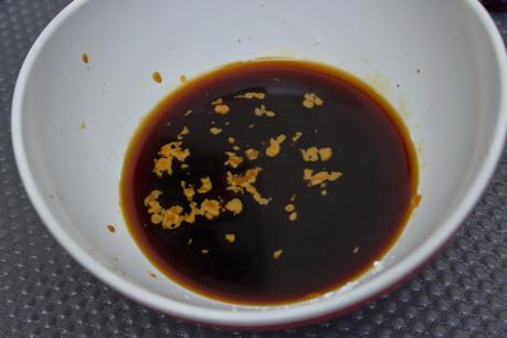 Pollo agridulce con piña y cilantro al estilo chino