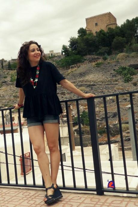 NoTanBásico-NotSoBasic-PasSiBasique # 1 NoTanBásico-NotSoBasic-PasSiBasique # 1