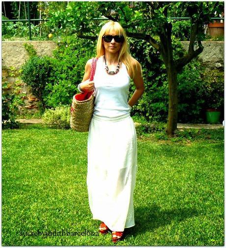 WHITE WALK TO Ciutadella WHITE WALK TO Ciutadella