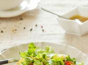 Ensalada lechuga granada vinagreta tomate