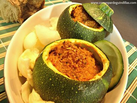 Calabacines rellenos de Txangurro