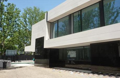 NUEVAS IMÁGENES DE OBRA DE UNA VIVIENDA A-CERO AL NORTE DE MADRID