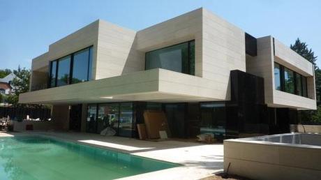 NUEVAS IMÁGENES DE OBRA DE UNA VIVIENDA A-CERO AL NORTE DE MADRID