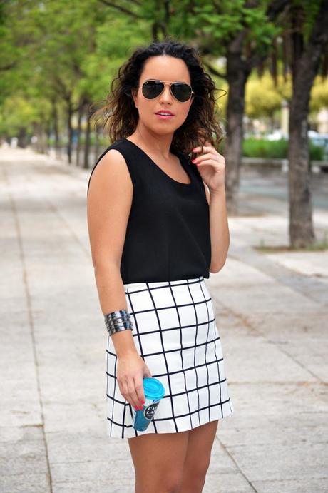 Outfit | Chekered skirt