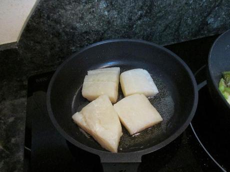 BACALAO  AL  AJOARRIERO