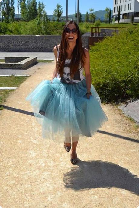 FALDA TUL 03 FALDA TUL 03