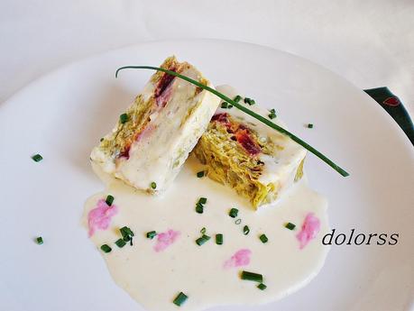 Buding de judías verdes y remolacha con salsa de queso