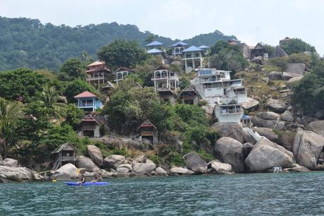 Día 22 a 24:  Odisea y Relajo en la joya de Koh Tao.