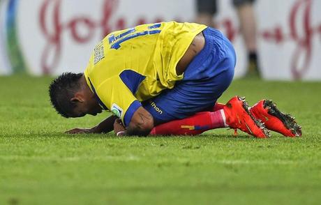 Una gris Francia elimina a Ecuador