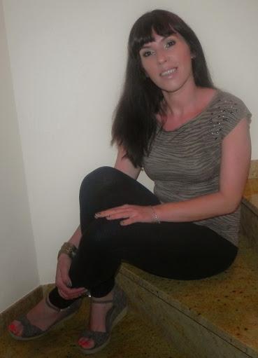 Starlight: Look, manicura y outfit