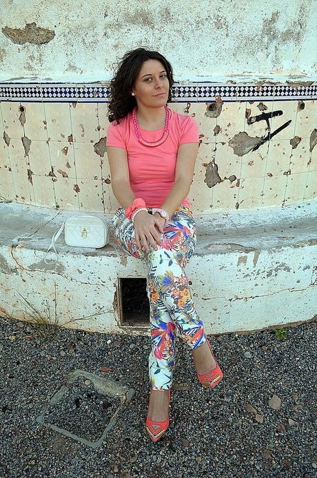 pantalones estampados, fashion blogger, blogger, castellón, coral, looks, outfits, moda, blog de moda, estilo, mi vestido azul,