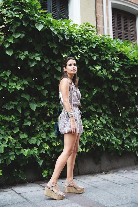 Floral_Jumpsuit-Girissima-Outfit-Street_Style-6