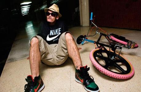 MARKETING DE VALOR La marca como experiencia, como estilo de vida. mkt-d-v