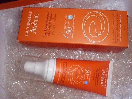 Cofre Beauty Expertise, cosméticos básicos para el verano, Pierre Fabre Protector Solar Facial,