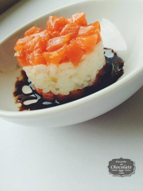 Timbal de Arroz y Salmón Ahumado