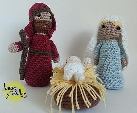 Foto: Ya vamos preparando los nuevos patrones navideños de este año. aquí va un adelanto de los que serán. Empezamos la semana que viene con el primer personaje, a medida que vayamos teniendo vídeos, los vamos publicando ;)