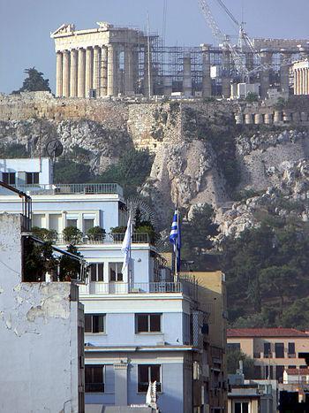 Akropolis von der Dachterasse des Hotels Polis...