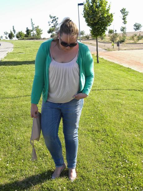 http://loslooksdemiarmario.blogspot.com.es/2014/06/outfit-el-poder-del-casual.html