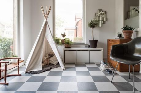 UNA ANTIGUA CARPINTERIA CONVERTIDA EN UNA CASA CON ALMA