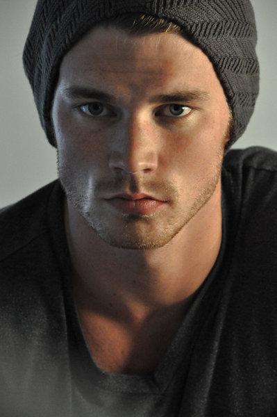 → Crash   ♟ Top Ten June ♟