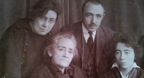 Homenaje hermanas Úriz