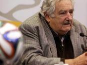 Mujica Suárez: FIFA "sanción salió barata Uruguay nación chiquita" video]