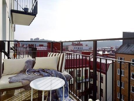 Decoracion de color blanco. Un espacio luminoso en este minipiso Decoracion de color blanco. Un espacio luminoso en este minipiso