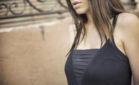 street style barbara crespo cami black dress hakei fashion blogger outfit blog de moda