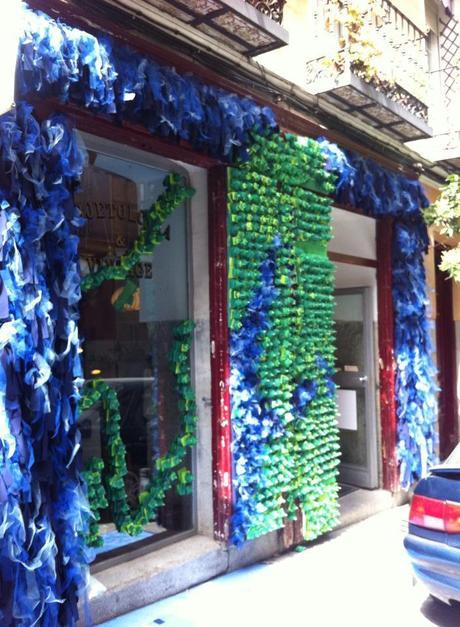 Diseño Fachada:  Diseño Interior Bruto