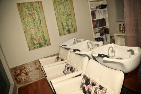 Blow Dry Bar Blow Dry Bar