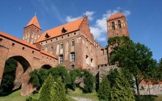 CASTILLO Y CATEDRAL DE KWIDZYN