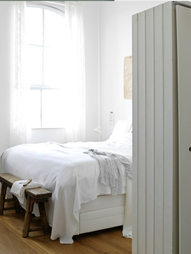 Interiores Rusticos en Blanco / Rustic White Interiors