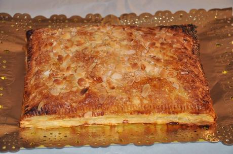 Coca De Manzana Y Pasas