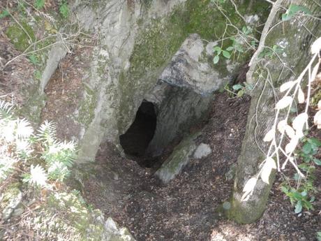 Cova del Turó Rodó. Serralada Litoral