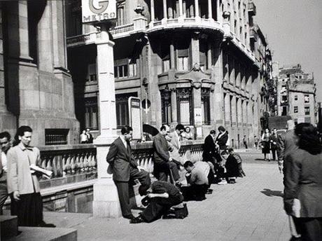 BARCELONA, ESTACIÓN DE CORREOS...FANTASMA...29-06-2014...!!!