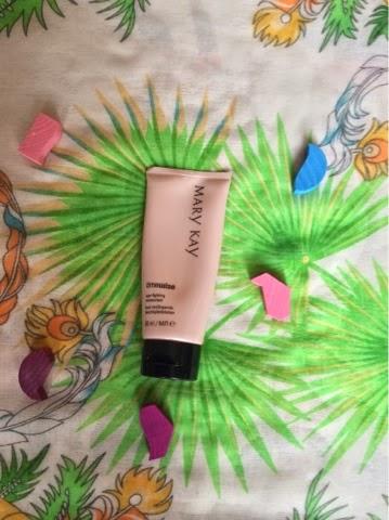 Marciana loves Mary Kay