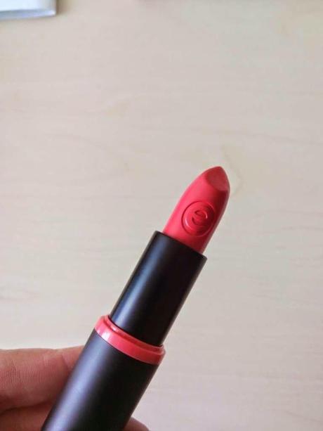 tendencia maquillaje de verano naranja