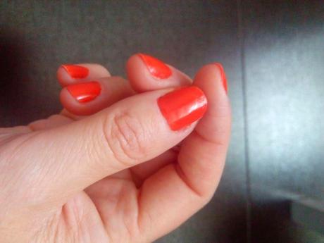 tendencia maquillaje de verano naranja