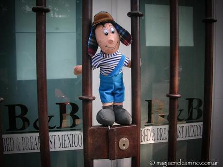 ¿Recorremos la ciudad de México con El Chavo? 12-24