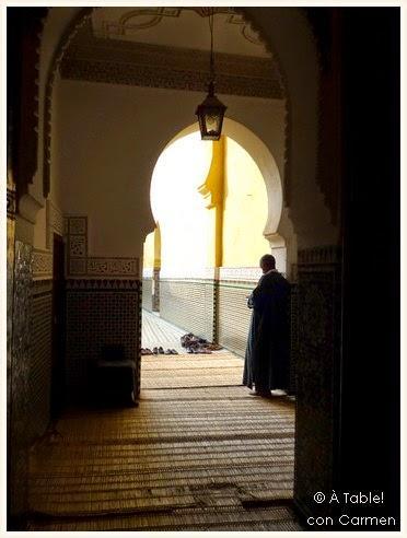 Fez: Laberinto de callejas, Medersas y Olor a Curtidores